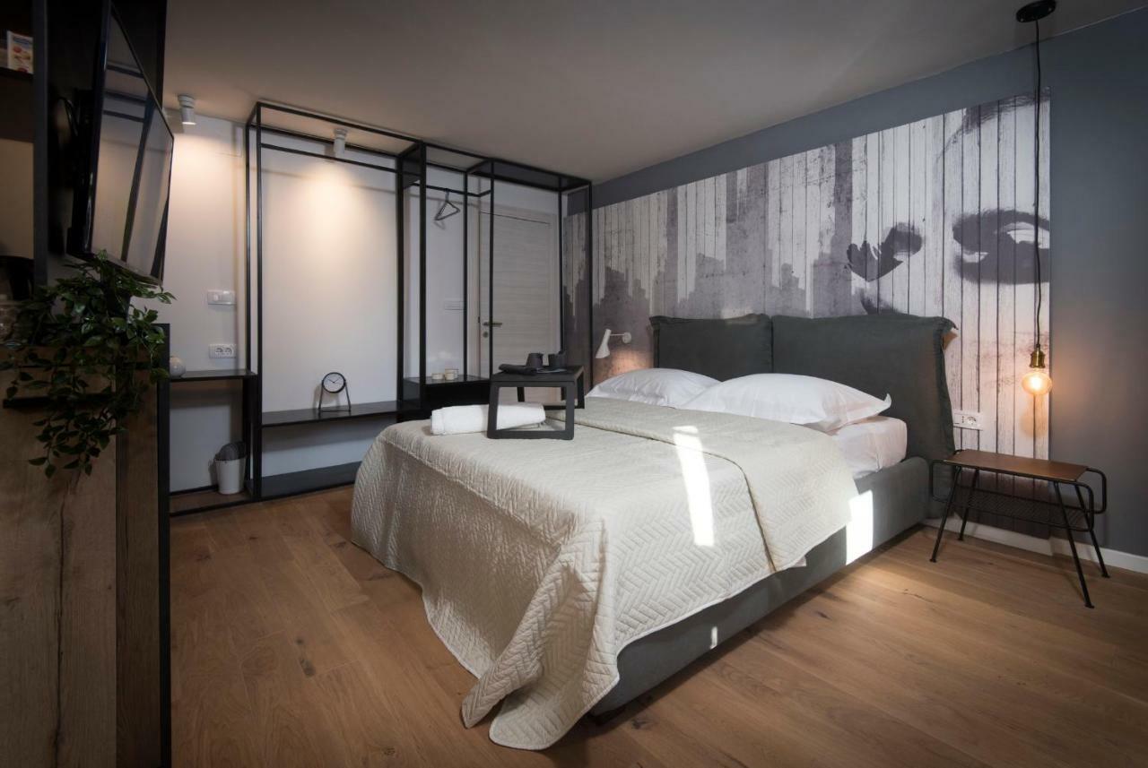 Sibinicum Luxury Rooms Sibenik Exterior photo